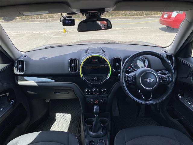 ミニクロスオーバークーパー D