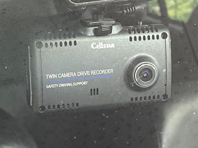 �y�h���C�u���R�[�_�[�z���S�E���S�ȃJ�[���C�t�ɕK�{�̃h���C�u���R�[�_�[�𑕔�!���s���͂������A������^�]�⎖�̂ɑ��������ۂ̏󋵂��f���ŋL�^���A����̃��X�N�ɔ����܂��B