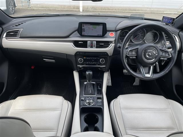 アテンザワゴン2.2 XD Lパッケージ 4WD