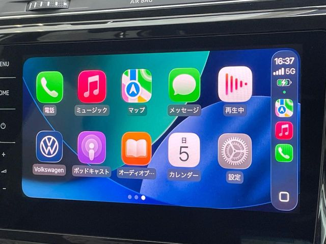 ��Apple Car Play:�X�}�z�Ƃ̗L���ڑ��ŁA�i�r�E�I�[�f�B�I�Đ��ȂǃX�}�z�̃A�v���@�\����ʂł��g����֗��@�\�ł�!