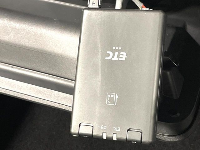 【ETC】高速道路の料金所をストレスなく通過!話題のスポットやサービスエリアに多い「スマートIC」利用時は必須のアイテムです。当店でセットアップを実施、ご納車当日からすぐにご利用いただけます!