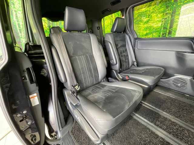 ���ڒ����̓E�H�[�N�X���[�ƂȂ��Ă���܂��B���ڂƎO��ڂ̈ړ�����~�肪�Ƃ��Ă��y�ɂȂ�̂ŁA���~��̍ۂ��X�g���X�������邱�Ƃ͂���܂����