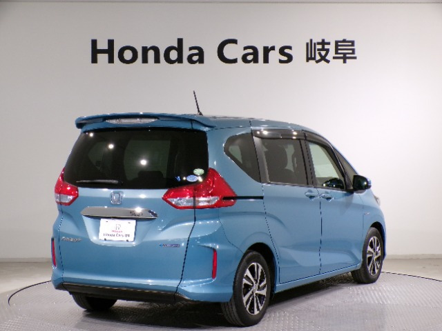 フリード+1.5 ハイブリッド EX