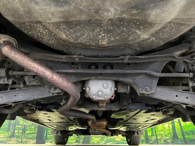 下回りがきれいなうちに、防錆加工の施工がオススメ。降雪地域はもちろん、沿岸部にお住いの方や、趣味でマリン・ウィンタースポーツをされる方にご好評いただいております。