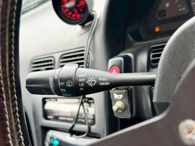 気になるお車がありましたら右の電話番号から直接お店にお問い合わせください。支払方法から車両情報、状態までなんでもご説明させて頂きます。スタッフ一同ご連絡お待ちしております。