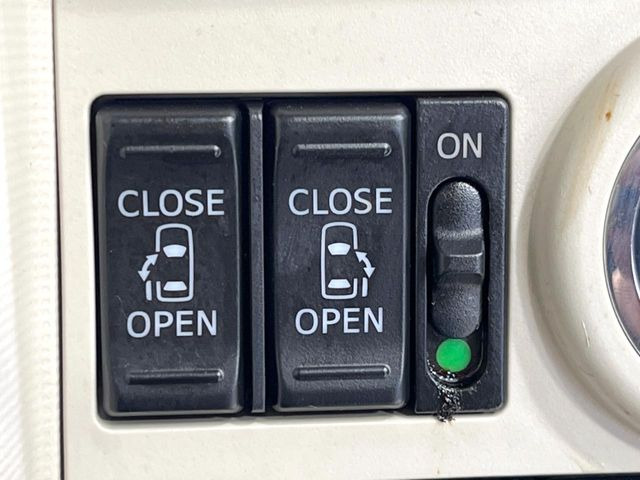 ムーヴキャンバスX メイクアップ リミテッド SAIII