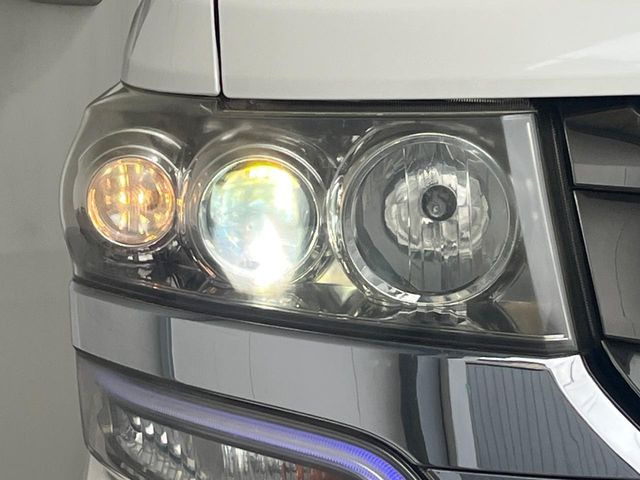 �yHID�w�b�h���C�g�z���ɖ��邭�O�����Ƃ炵�Ă����̂ŁA���V����Ԃ̑��s�������E�ǍD�ň��S���Ă���肢�������܂��B