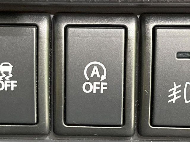 �y�A�C�h�����O�X�g�b�v�z�ԐM����a�؂Œ�Ԃ����ۂɃG���W�����~���A���ʂȔR���̏����}���܂��B�R��������ی�ɂȂ���@�\��G���W���̓u���[�L�𗣂��΍Ďn�����܂��B