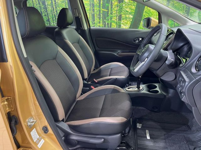 �y�n�[�t���U�[�V�[�g�z�������ƍ���S�n�𗼗������l�C�̃V�[�g���w�ʁE���ʂ̃t�@�u���b�N�f�ނ́A�ʋC���̗ǂ��⊊��ɂ����ɗD��Ă��܂��B�C���╞���ɍ��E���ꂸ���K�ɂ���肢�������܂��B