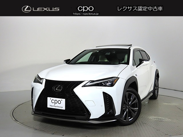 UX250h Fスポーツ 4WD