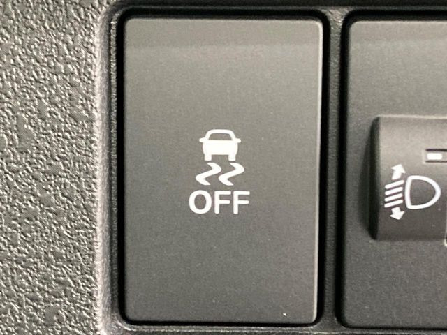 �y������h�~���u�z�ԗ��̉���������m����ƁA�����I�Ɏԗ��̐i�s������ۂ悤�Ɏԗ��𐧌䂵�܂��B�J�̓��ȂǊ���₷���H�ʏ󋵂ł����S�ȉ^�]���\�ł��B