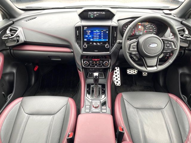 フォレスター1.8 STI スポーツ 4WD