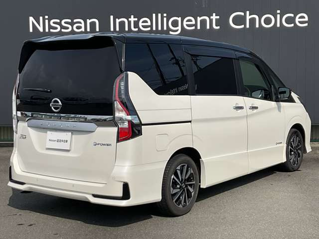 セレナ1.2 e-POWER ハイウェイスターV