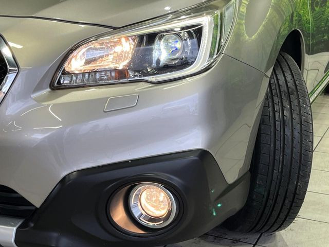 夜間や荒天時により良好な視界で安心な走行をご希望される方には【高輝度LEDヘッドライト】の取付がおすすめ!多くのお客様にご好評いただいております♪