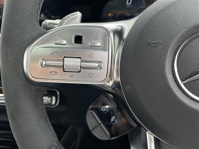 GLAクラスAMG GLA45 S 4マチックプラス 4WD