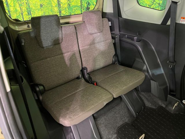 3��ڃV�[�g�͂�������ԗǍD����l�ł��������ƍ����Ē����܂��̂ŁA��l���ł̂��o���������N���N�ł��􂲉Ƒ��ŁA�C�̒m�ꂽ���ԂŁA�h���C�u�ɍs���̂��y���݂ł��ˁ�