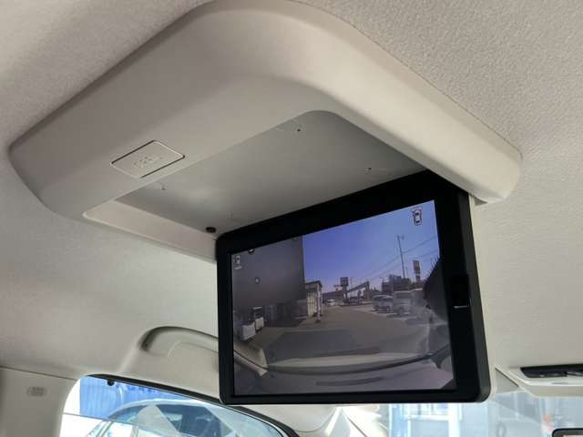 セレナ1.2 e-POWER ハイウェイスターV