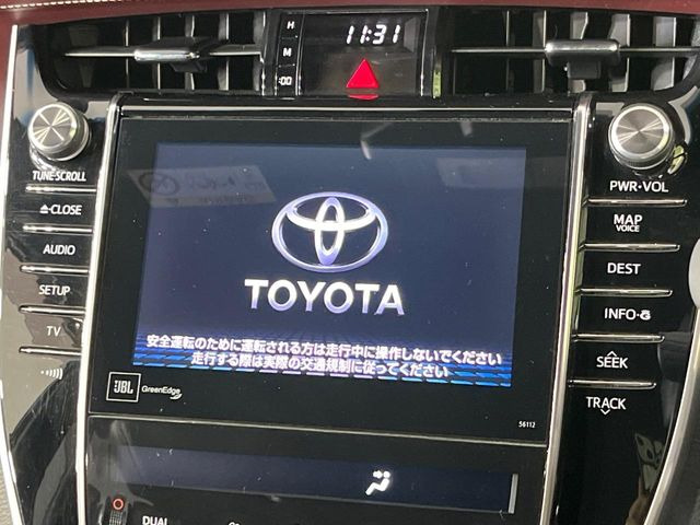 �y���[�J�[����8�^�i�r�z�C���e���A�ɗn�����ރX�^�C���b�V���ȁu��p�݌v�v���[�J�[�i�r�𑕔��􎋔F���⑀�쐫�ȂǊ�{���\�ɂ��D��A���㎿�ȃJ�[���C�t�����y���݂��������܂��B