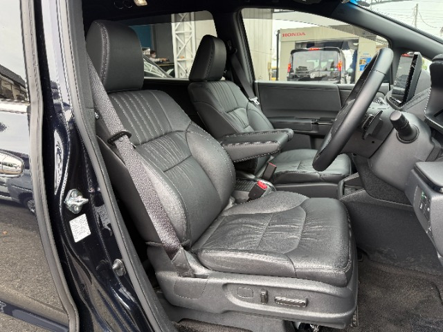 オデッセイ2.0 e:HEV アブソルート EX ブラックエディション