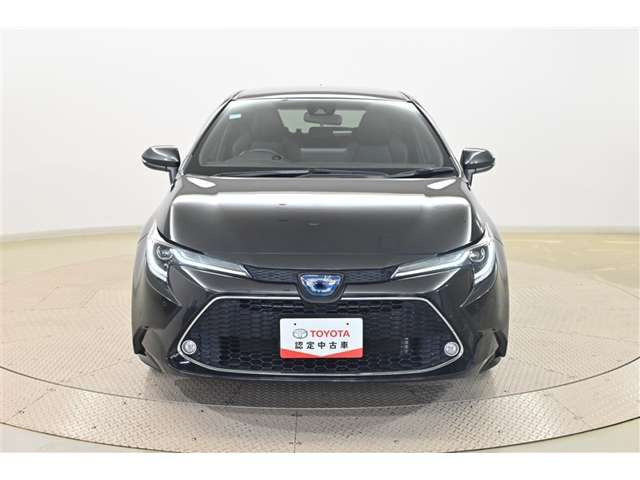 カローラツーリング1.8 ハイブリッド W×B