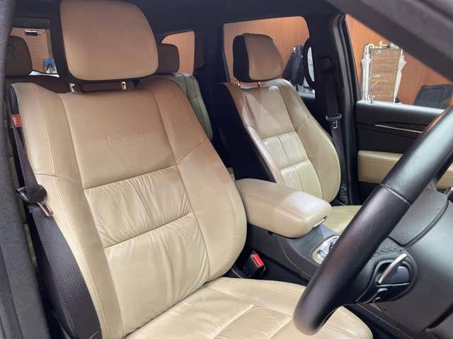 グランドチェロキー75th アニバーサリーエディション 4WD