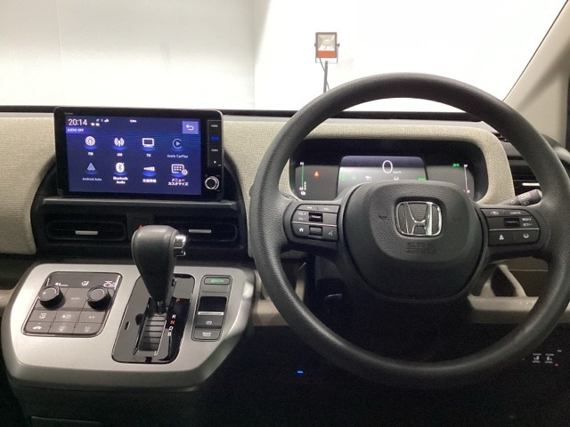 フリード1.5 e:HEV エアー