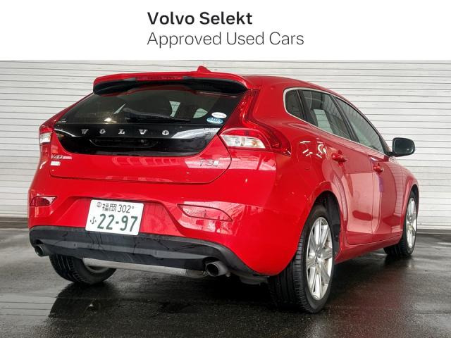 V40T3 インスクリプション