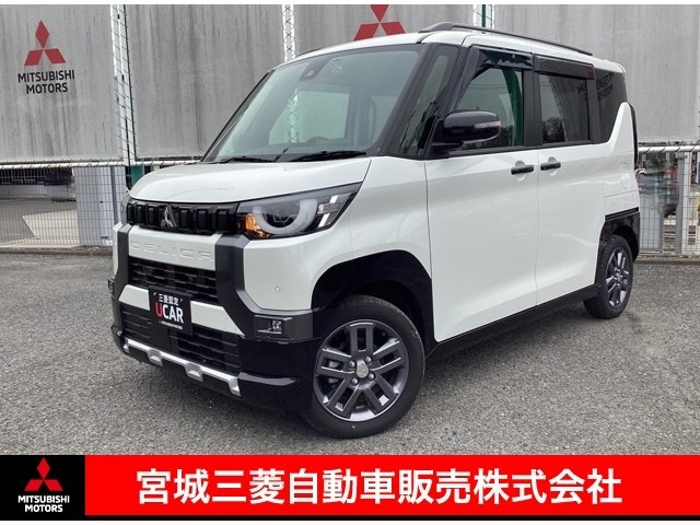 デリカミニT プレミアム 4WD