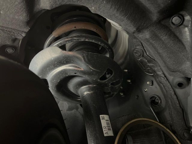 ���Ԃ����S���Ă���肢�������ׂɂ́A�����̒���_�����������܂���B�T�[�r�X�T�|�[�g(�L���ۏ�)�ł͖����_�������񋟂��Ă���A���S�̃J�[���C�t�����߂�������������T�|�[�g�̐��������Ă��܂��B