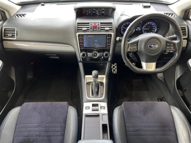 レヴォーグ2.0 GT アイサイト 4WD