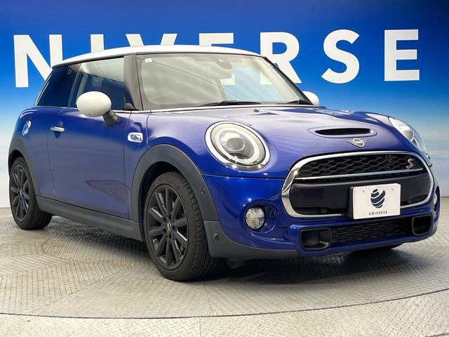 �������t�т̕ۏ؂̑��A���S�̍Œ�3�N�E���s�������ۏ�(�L��)�����p�ӁB�A���Ԃ����S���Ă��y���݂���������l�A�ۏؓ��e���[���͂������A�����_��&�I�C�������⃍�[�h�T�[�r�X���t�т��Ă���܂��B