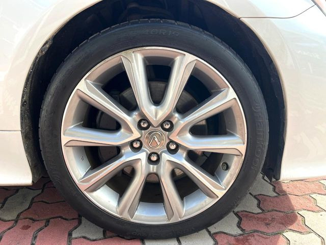 �y�����I�v�V����19�C���`�A���~�z�C�[���z�����I�v�V�����z�C�[���𑕒��B���s���\�̌���ɉ����A�O�ς����X�^�C���b�V���ɂȂ��Ă��܂��B