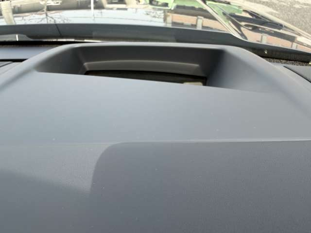 �w�b�h�A�b�v�f�B�X�v���C(���s�ɕK�v�ȏ�񂪃t�����g�K���X�ɉf���o����܂�)