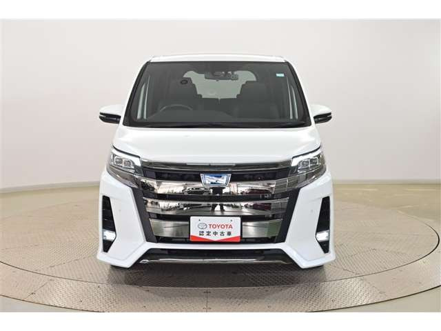 ノア1.8 ハイブリッド Si W×B II