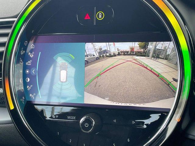 ���o�b�N�J����:�֗��ȁy�o�b�N�J�����z�ň��S�m�F���ł��܂��B���Ԃ����ȕ��ɂ��I�X�X���ȕ֗��@�\�ł��B