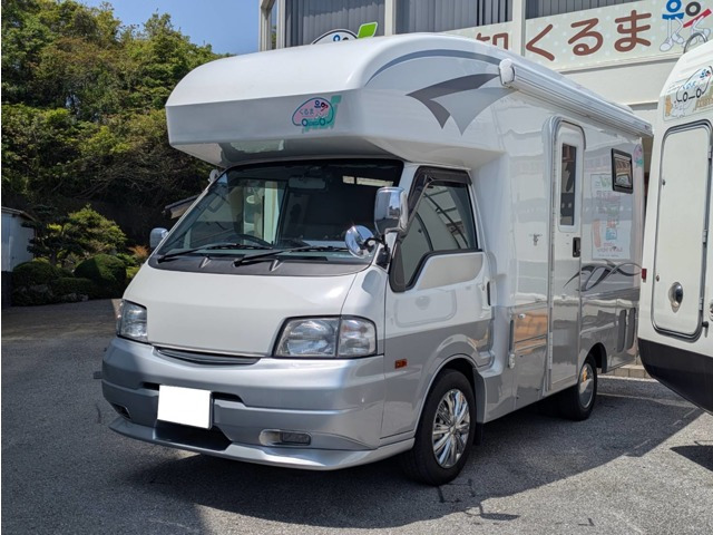 ボンゴトラックキャンピング