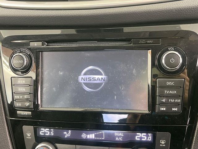 �y�����i�r�z�l�C�̏����i�r�𑕔����Ă���܂��B�i�r�̎g���₷���͂������A�I�[�f�B�I�@�\���[��!�L�����v�◷�s�͂������A�ʋ΂┃�����ȂǕ��i�̃h���C�u���y�����Ȃ�͂���