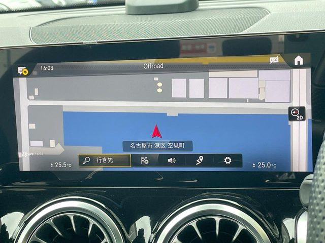 �������i�r:��̊��̂���i�r�́A����������ԓ������o���Ă���܂��B�I�[�f�B�I�@�\���[�����Ă���܂��̂ŁA�^�]�����y���߂܂���