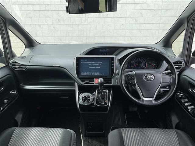 ヴォクシー2.0 ZS 煌