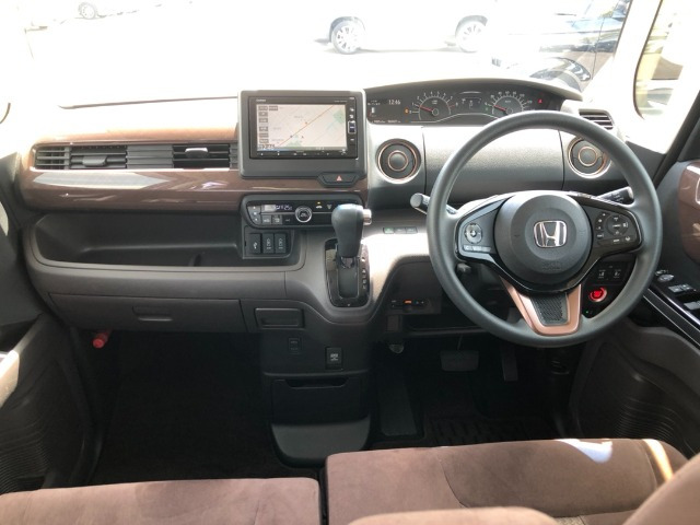 N-BOXG L ホンダセンシング カッパーブラウンスタイル