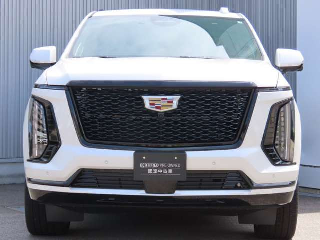 エスカレードスポーツ 4WD