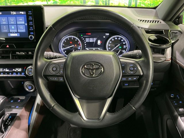 �y�����v�����X�e�A�����O�z�㎿�Ȋv���g�p���邱�ƂŁA��ɂ����������݂ƂĂ��^�]���₷���n���h���ł���