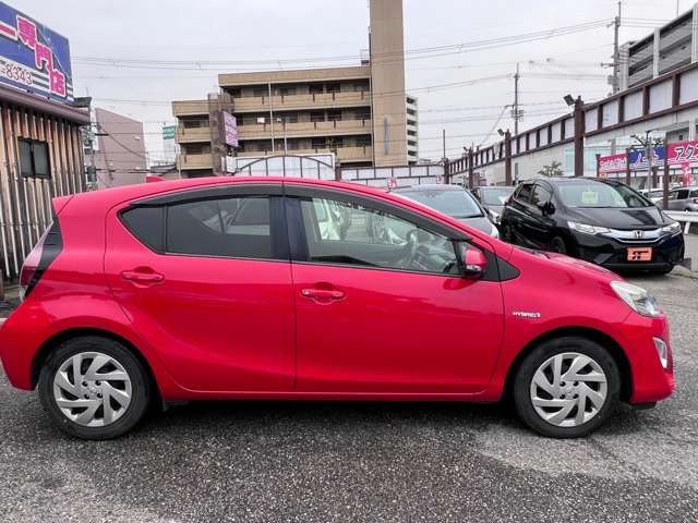 �O���[�v���݌ɐ�200��ȏ�!!�L�x�ȍ݌ɂ̒����炨�q�l�ɂ҂�����Ȉ�������Ă������܂�!!