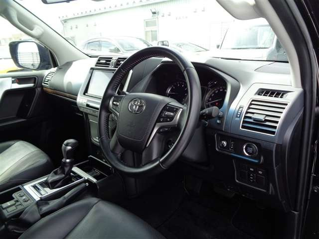 ランドクルーザープラド2.7 TX Lパッケージ 4WD