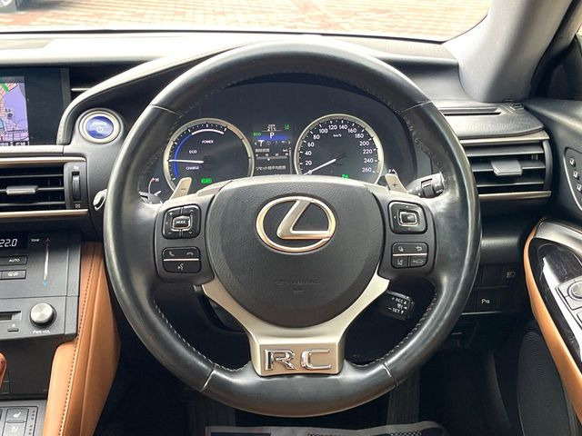 �y�����v�����X�e�A�����O�z�㎿�Ȋv���g�p���邱�ƂŁA��ɂ����������݂ƂĂ��^�]���₷���n���h���ł���