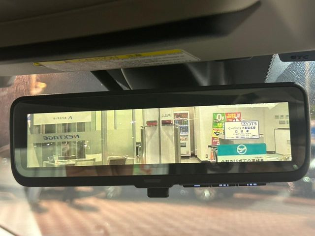 �y�X�}�[�g�����r���[�~���[�z��Ȃ̑傫�ȉו��⓯��҂Ō�����m�F���Â炢���ł����S!�J�������B�e�����ԗ�����̉f�������[���~���[���ɕ\���B�N���A�Ȏ��E�ŏ󋵂̊m�F���\�ł�!