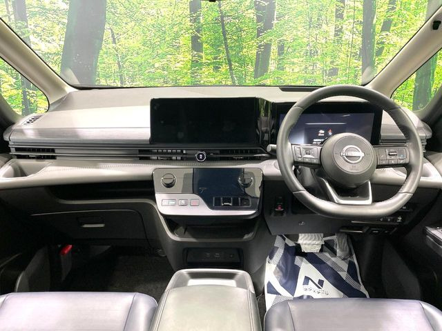 セレナ1.4 e-POWER ルキシオン