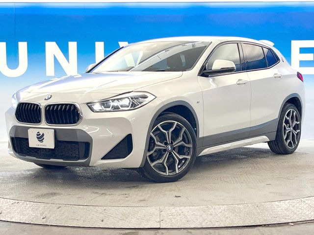 ●無料付帯の保証の他、安心の最長3年・走行無制限保証(有償)をご用意。輸入車を安心してお楽しみいただける様、保証内容も充実はもちろん、無料点検&オイル交換やロードサービスも付帯しております。