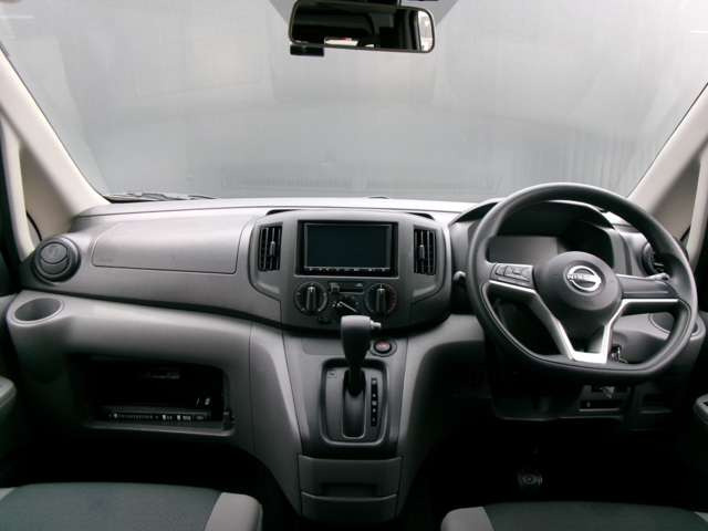 NV200バネットバン1.6 DX