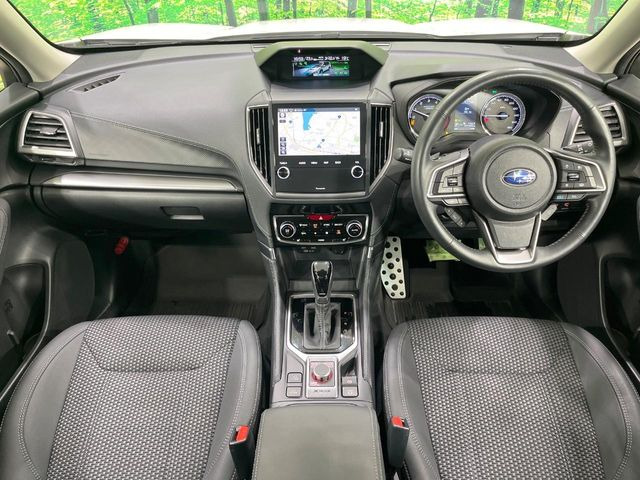 フォレスター2.0 アドバンス 4WD